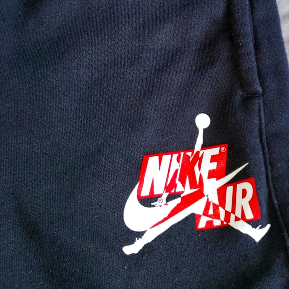 Nike Air Jordan Shorts M 10-12 yrs - Picture 5 of 6